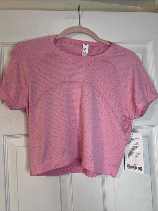 lululemon athletica Tops - #600 Lululemon NWT Swiftly Tech Cropped Short Sleeve 2.0 Candy Cloud Multi Sz 12